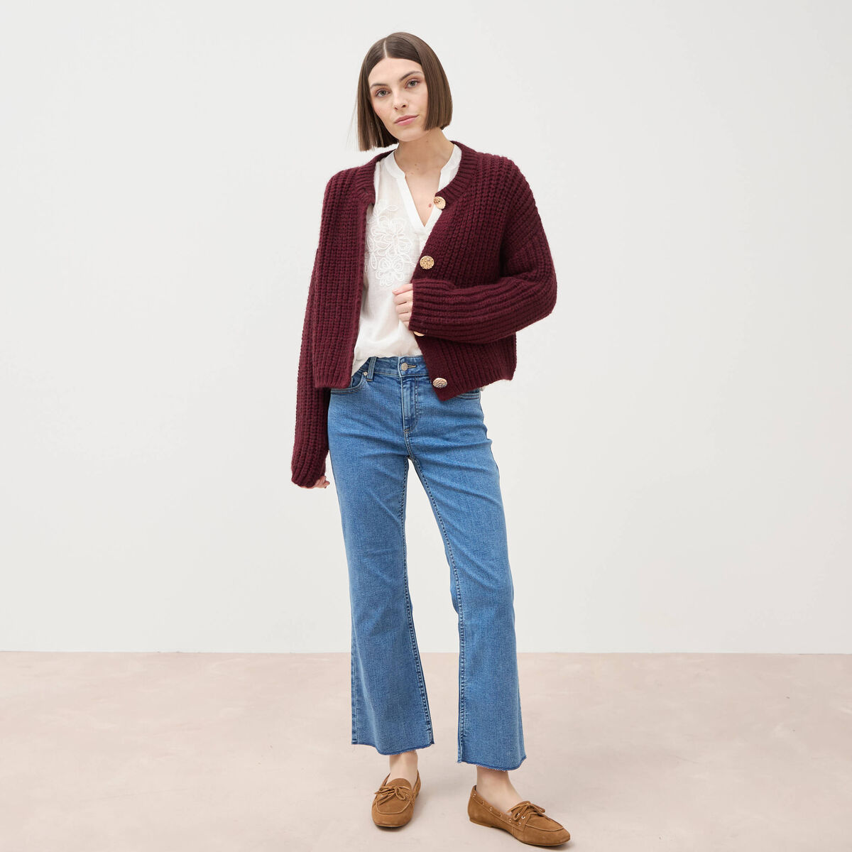 Jeans bootcut cropped taille bascul&eacute;e denim used femme