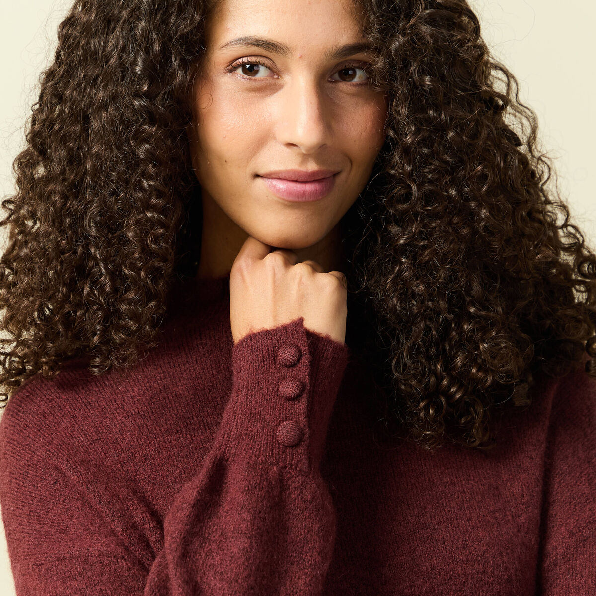 Pull col montant manches longues bordeaux femme
