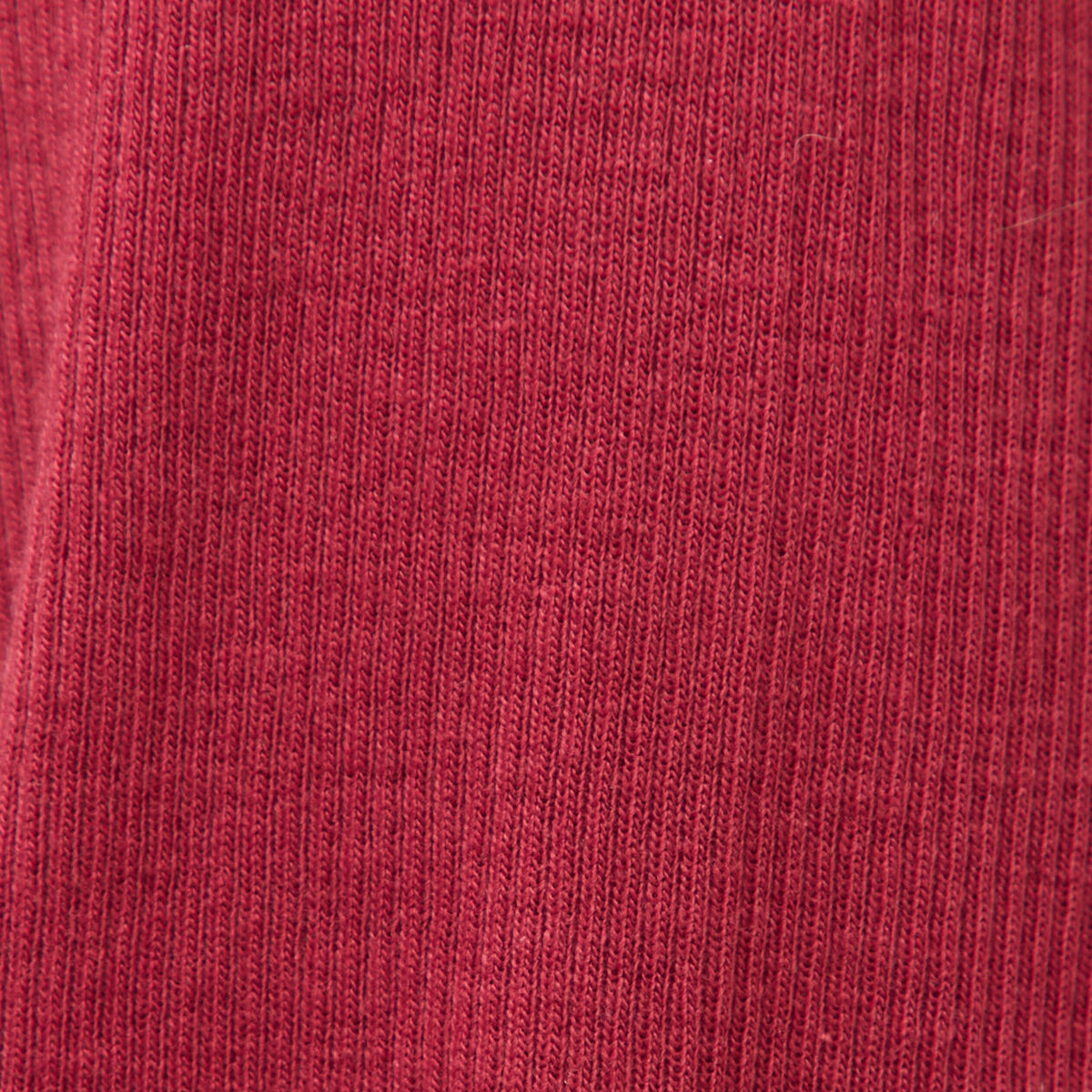 T-shirt cintr&eacute; manches longues rouge fonc&eacute; femme