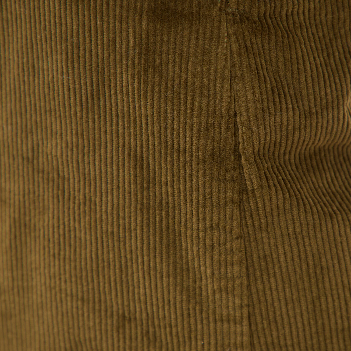 Jupe droite courte en velours vert olive femme