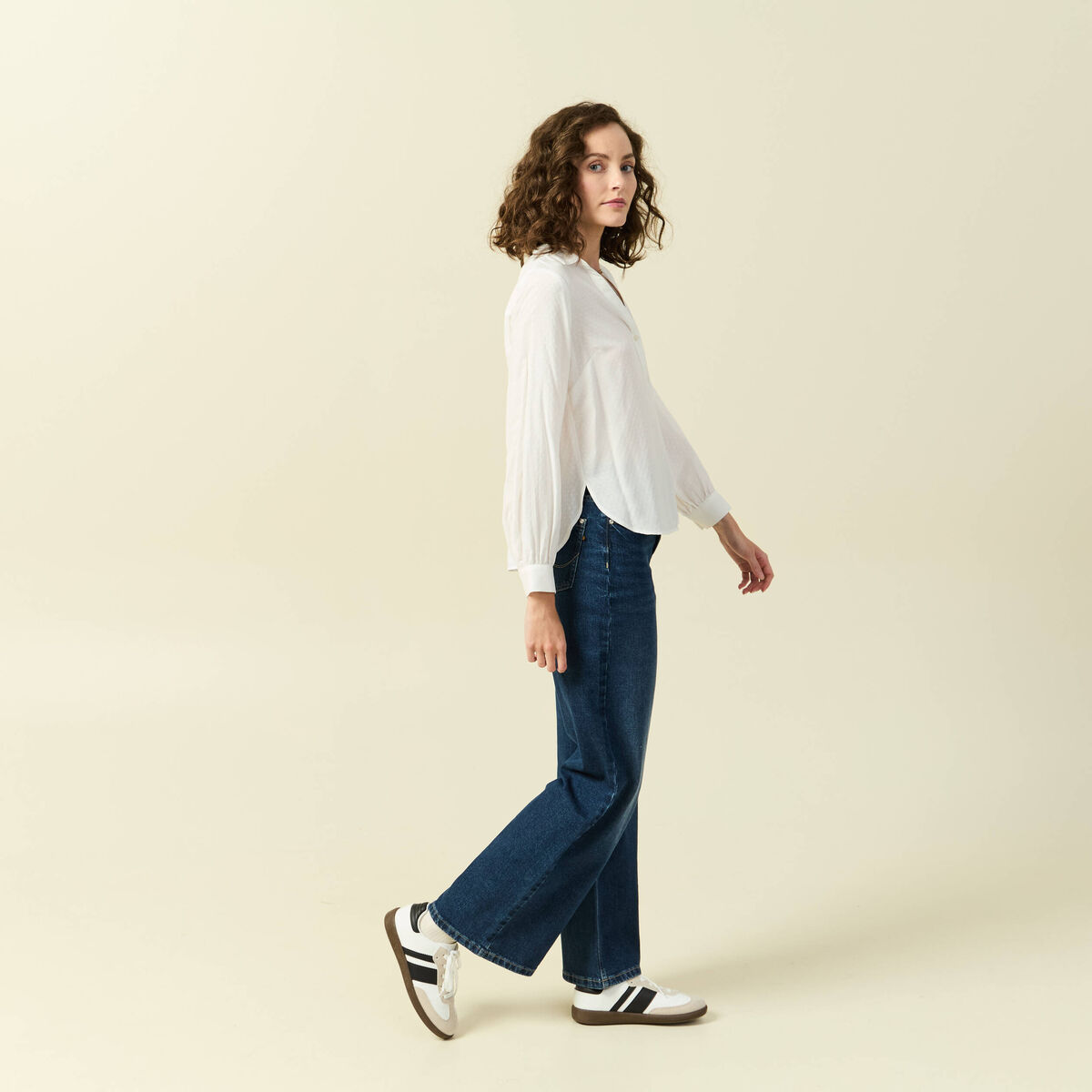 Blouse manches longues col V fluide ecru femme