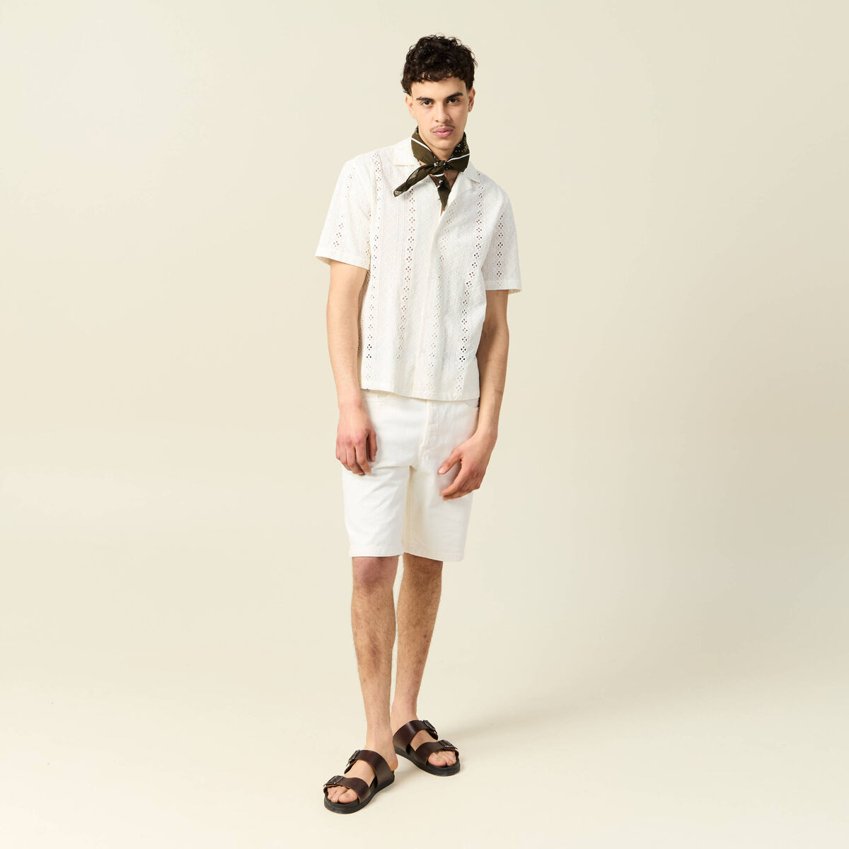 Chemise manches courtes brod&eacute;e ecru homme