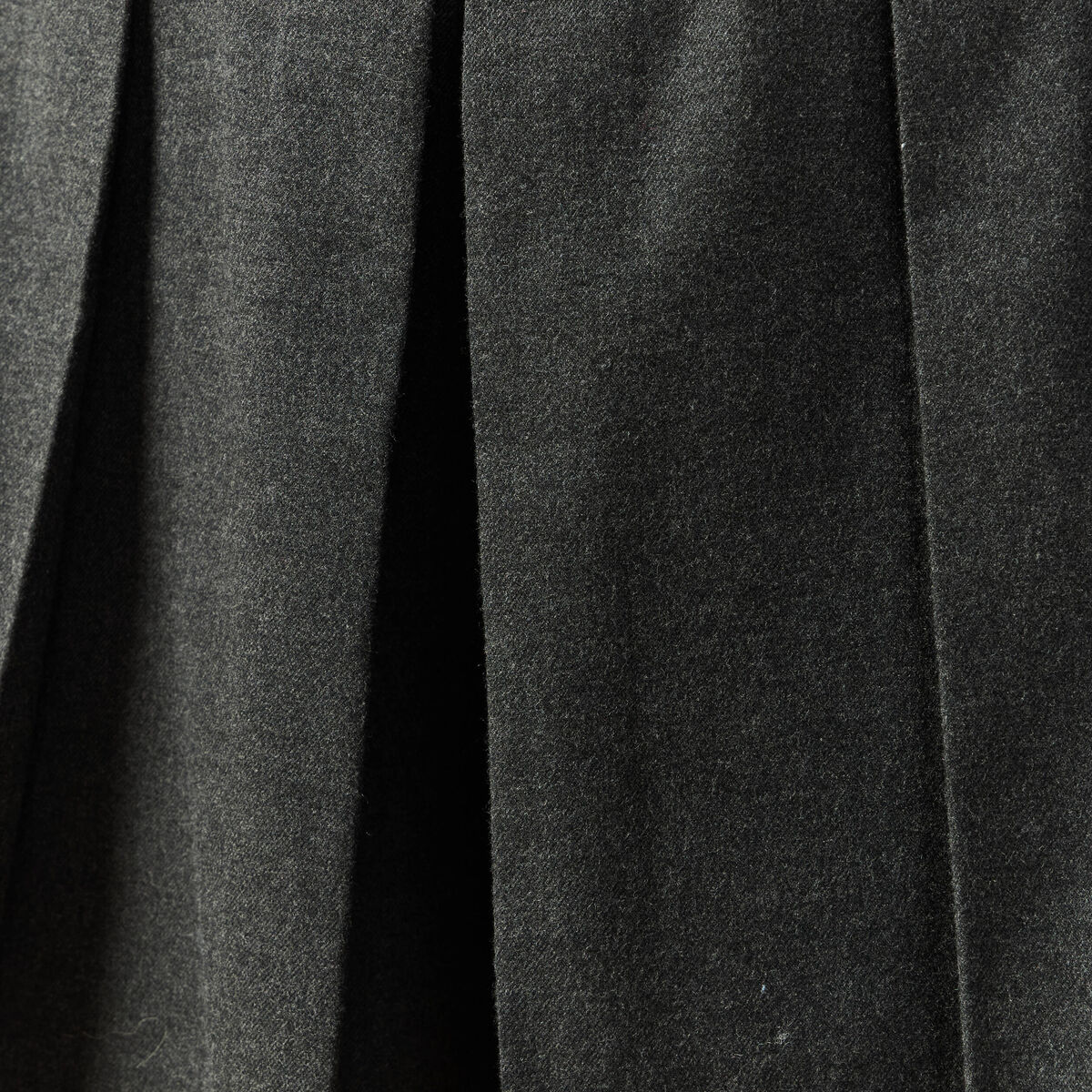 Jupe-short pliss&eacute;e gris femme