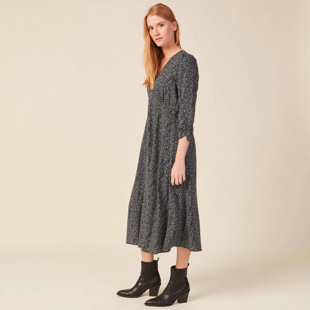 Robe droite 3/4 col v manches fluides noir femme