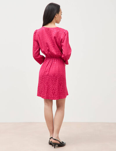 Robe &eacute;vas&eacute;e satin rose framboise femme