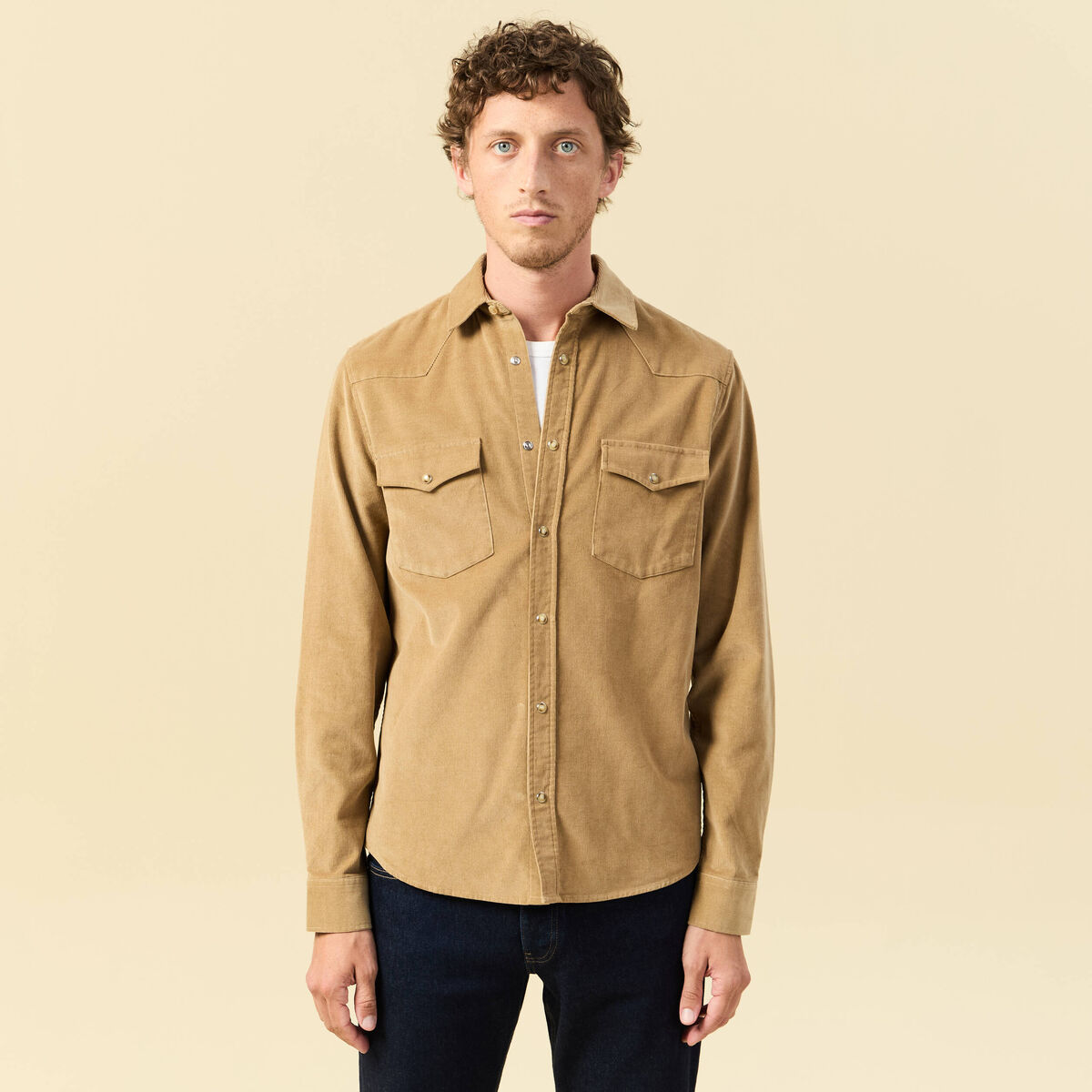 Chemise col classique manches longues beige homme