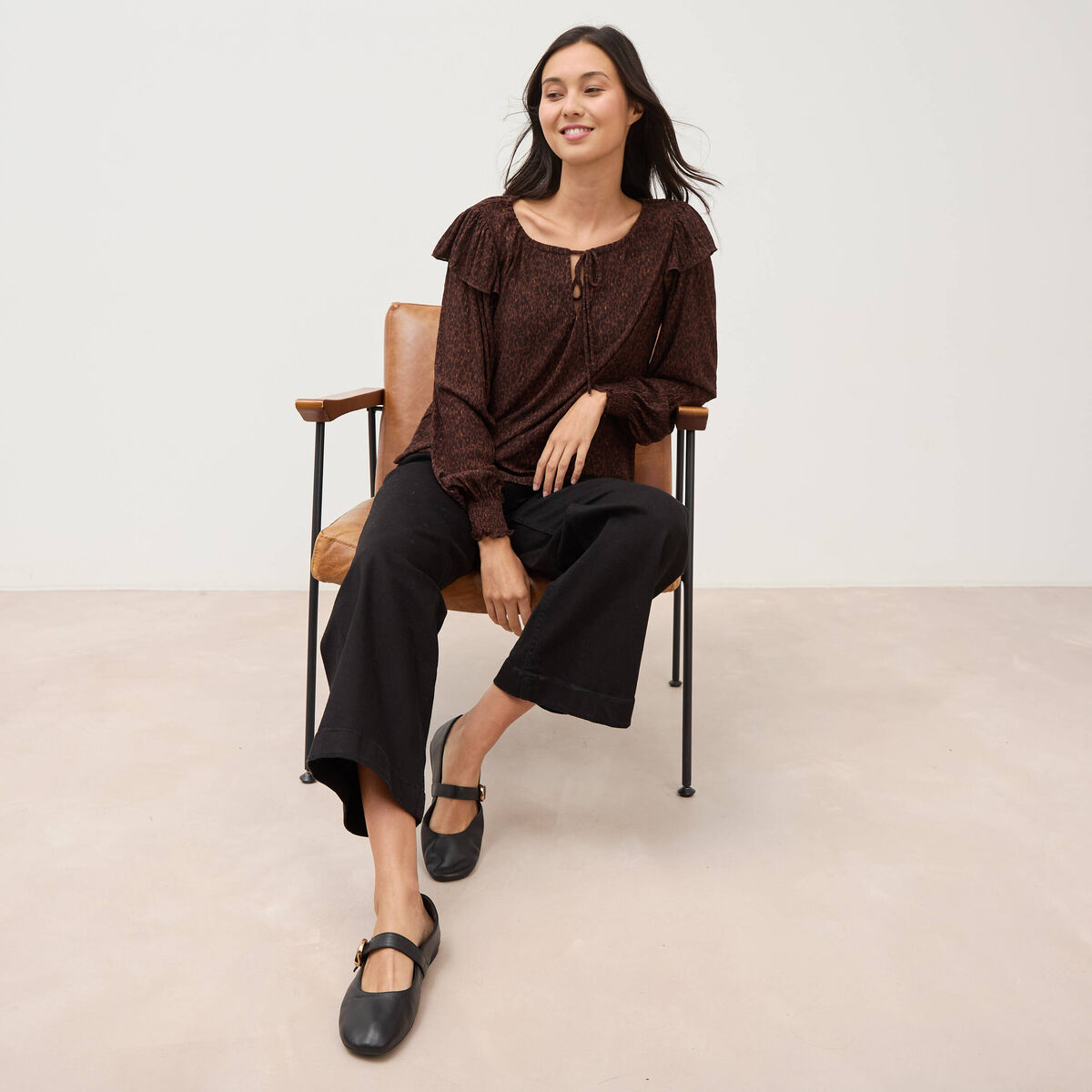 Blouse droite manches longues col rond marron chocolat femme