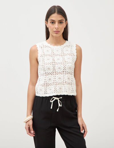 D&eacute;bardeur crochet col rond sans manches ecru femme
