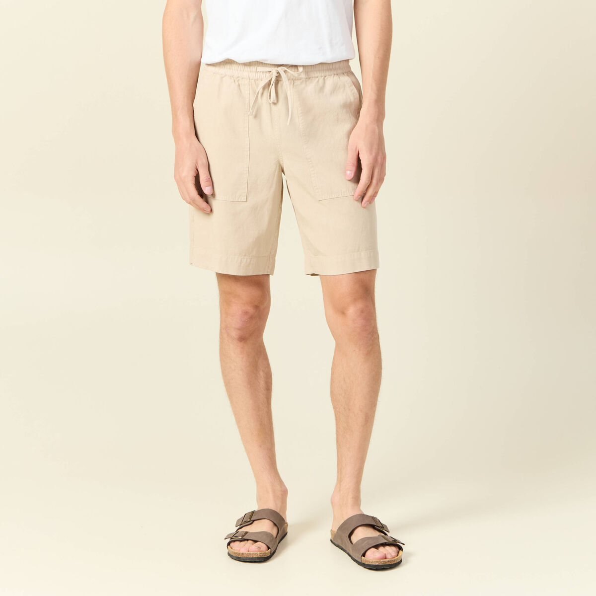 Short droit &agrave; coulisse sable homme