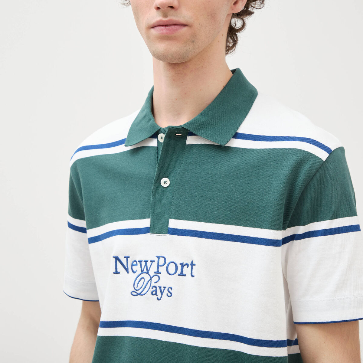 Polo ray&eacute; coupe ample manches courtes blanc homme