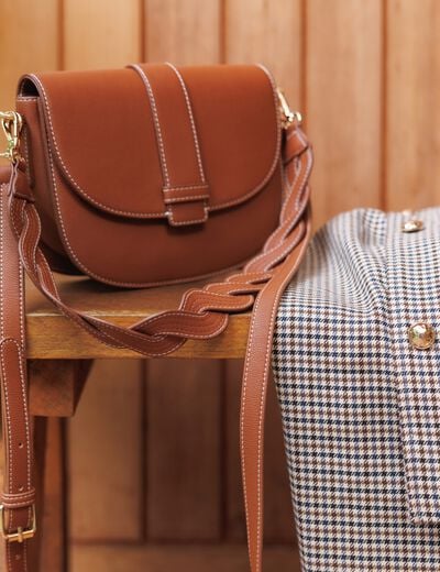 Sac &agrave; rabat en bandouli&egrave;re camel femme