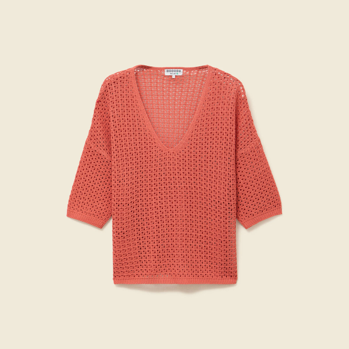 Pull ajour&eacute; col v manches 3/4 rouge fonc&eacute; femme