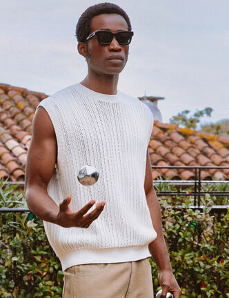 Pull sans manches col rond en coton ecru homme