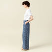 Pantalon large ceinturé bleu femme