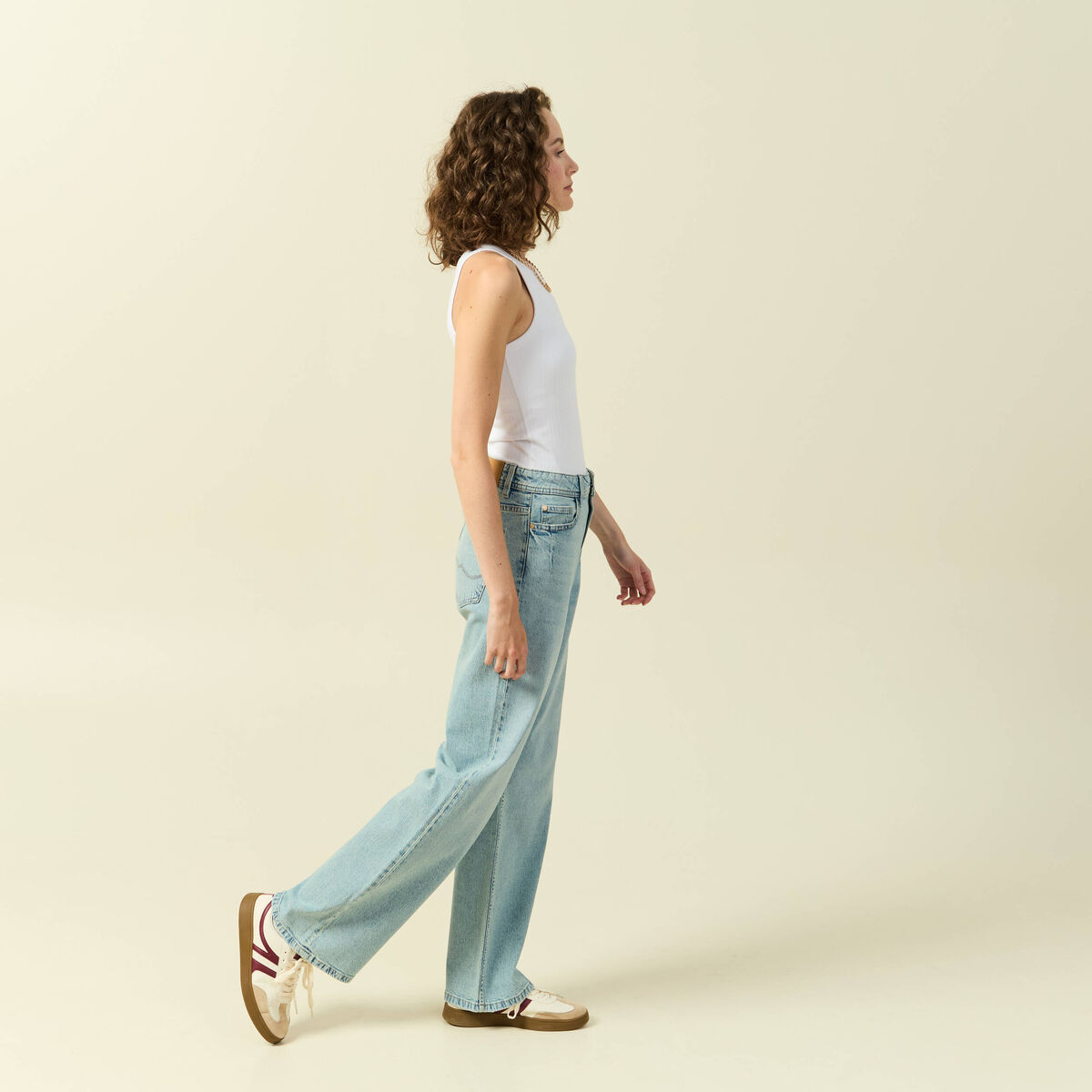 Jeans large taille standard bleu femme