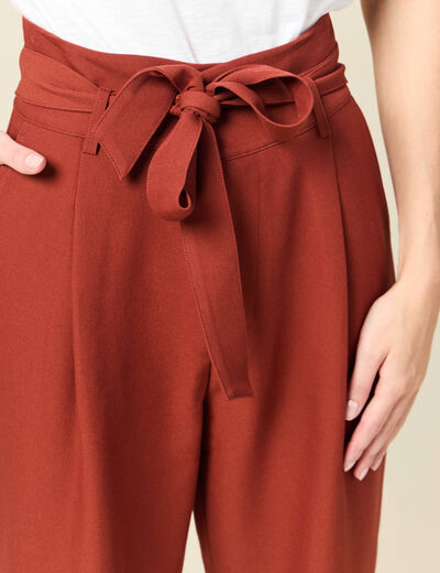 Pantalon carotte taille haute marron cognac femme
