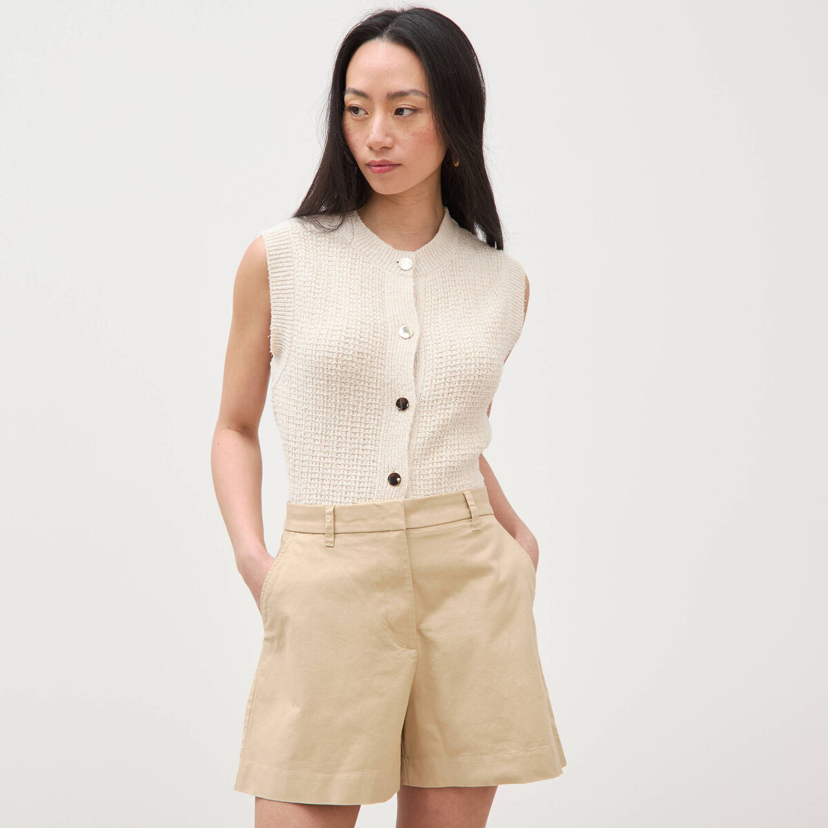 Short taille standard marron clair femme