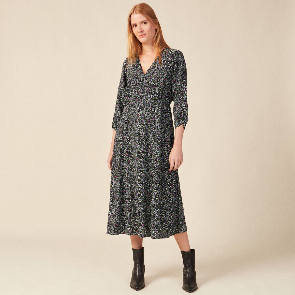 Robe droite 3/4 col v manches fluides noir femme