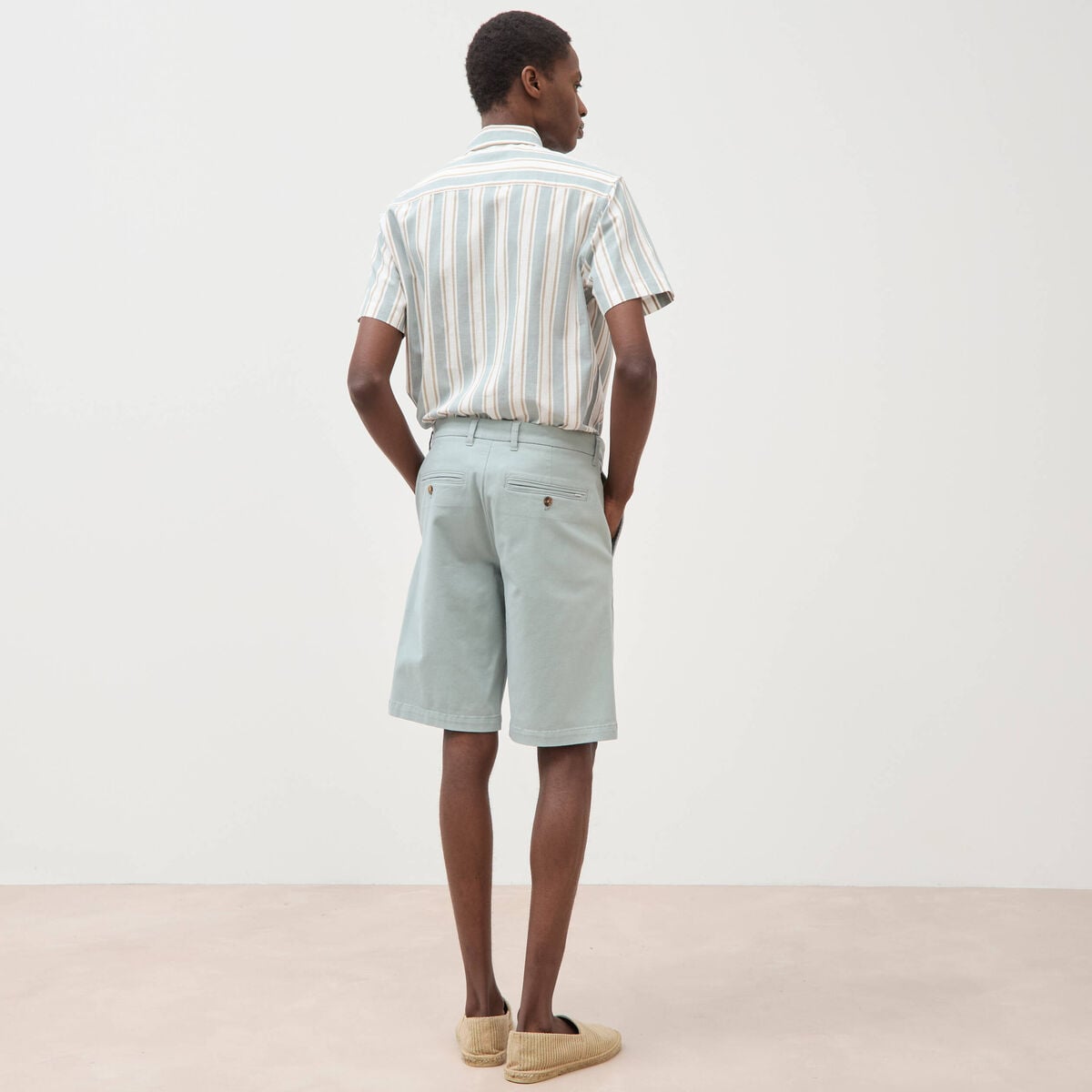 Short vert clair homme