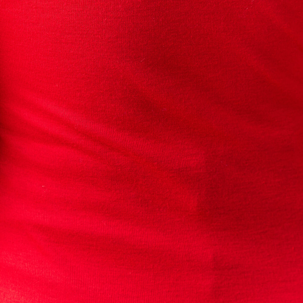 T-shirt cintr&eacute; manches longues col roul&eacute; rouge femme