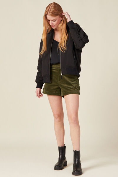 Short droit en velours vert kaki femme