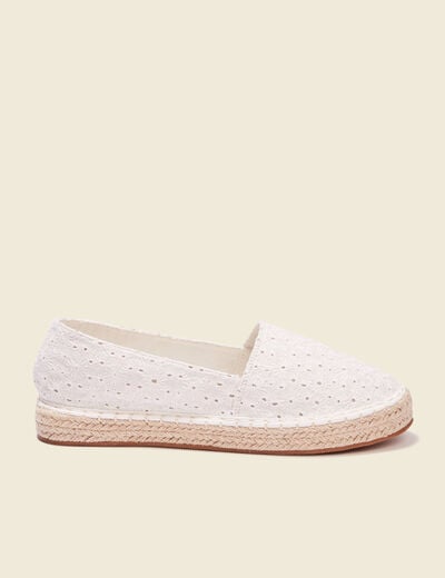 Espadrilles plates brodées ecru femme