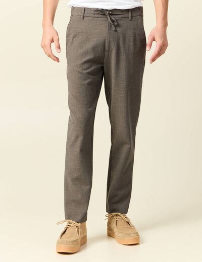 Pantalon chino jogger taupe homme