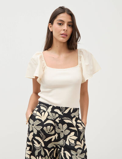 T-shirt bi-mati&egrave;re ajust&eacute; d&eacute;collet&eacute; ecru femme