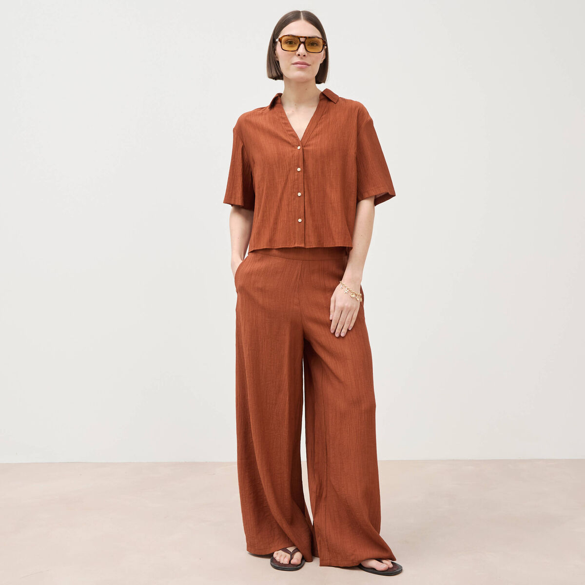 Blouse manches courtes fluide marron femme