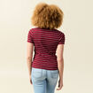 T-shirt cintr&eacute; manches courtes rouge cerise femme