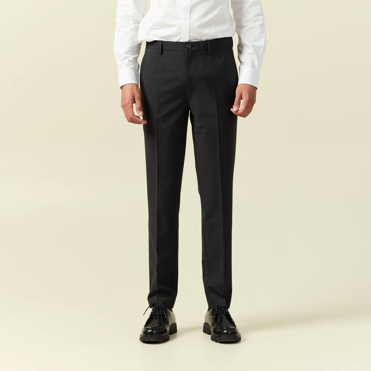 Pantalon chino droit longueur 32 noir homme