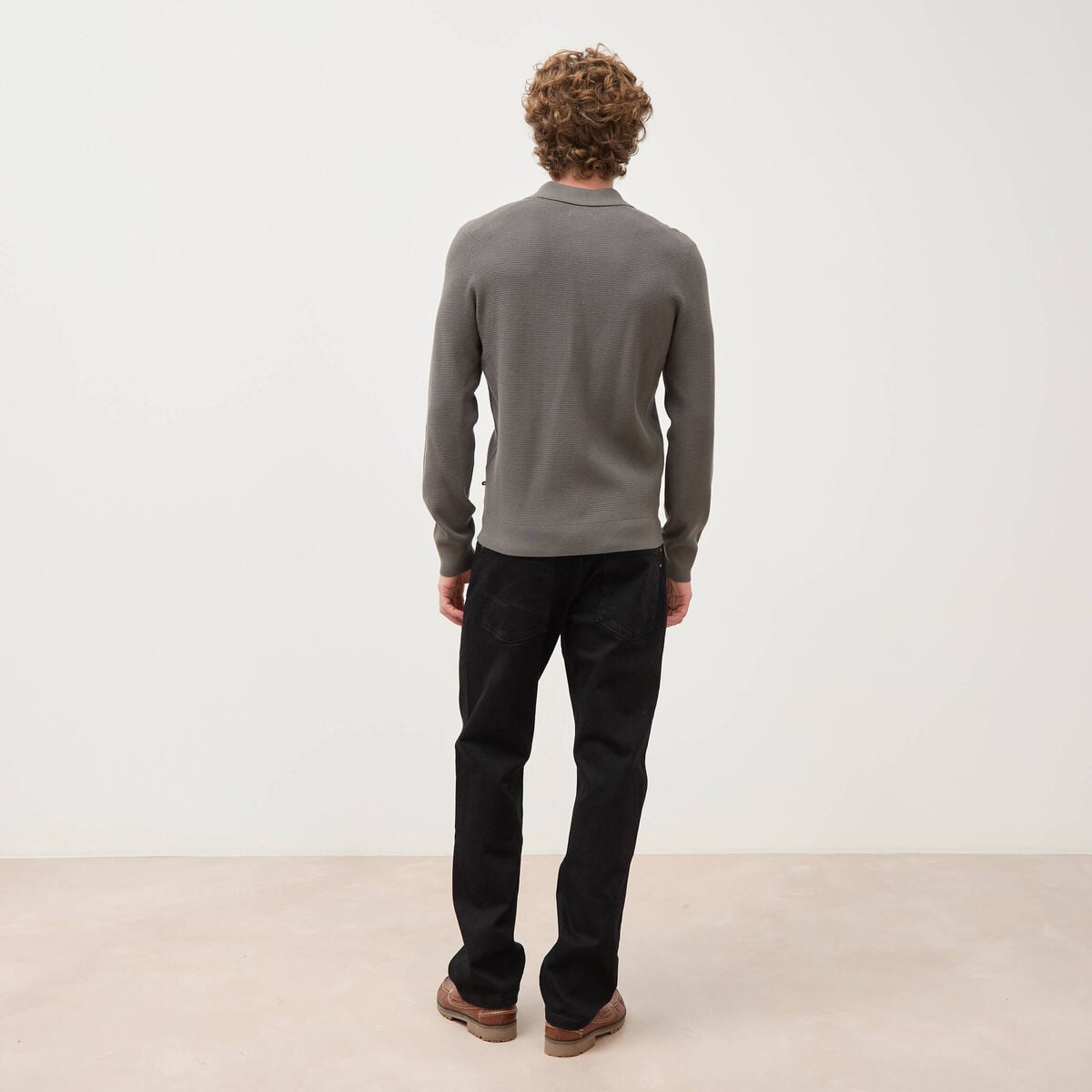 Pull manches longues vert fonc&eacute; homme