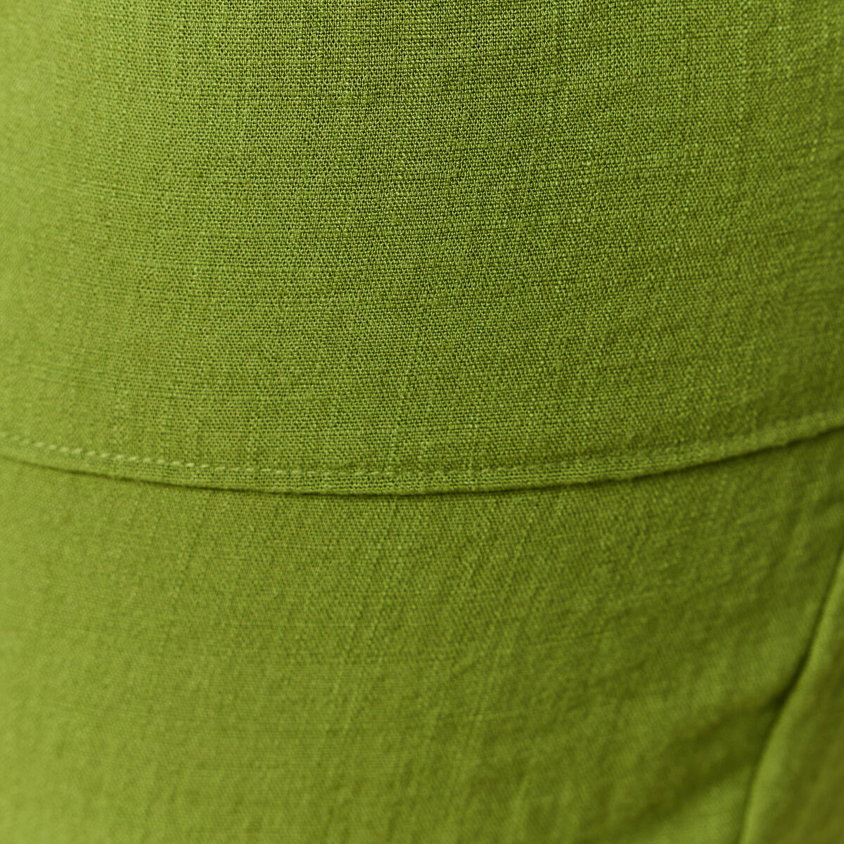 Pantalon carotte fluide vert olive femme