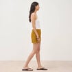 Short taille standard en dentelle vert olive femme