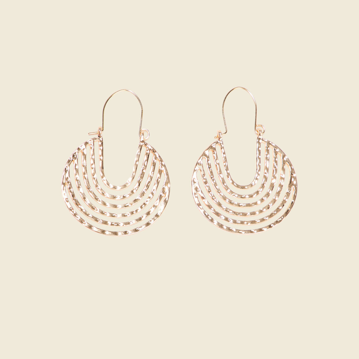 Boucles d'oreilles créoles couleur or femme