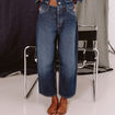 Jeans barrel 7/8&egrave;me taille standard denim brut clean femme