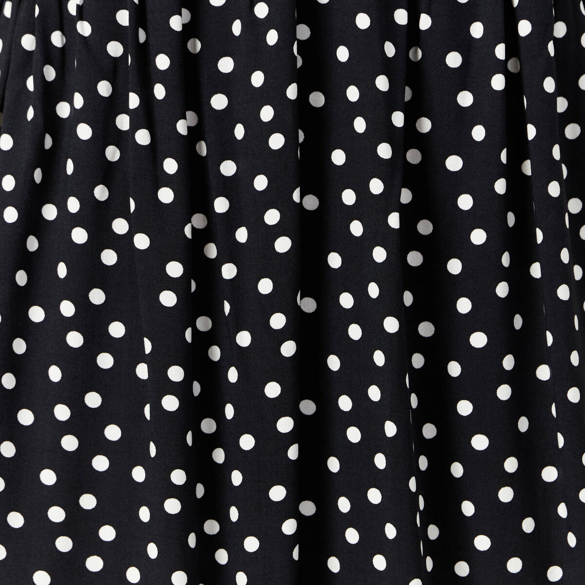 Robe évasée fluide col en V noir femme