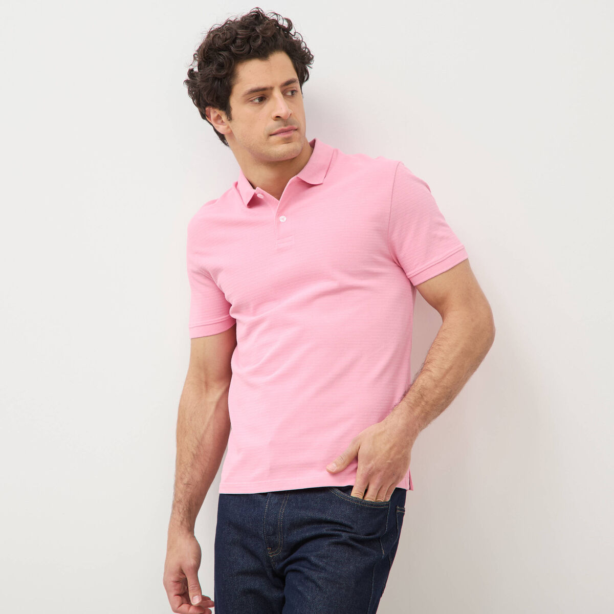 Polo cintr&eacute; en coton manches courtes rose homme