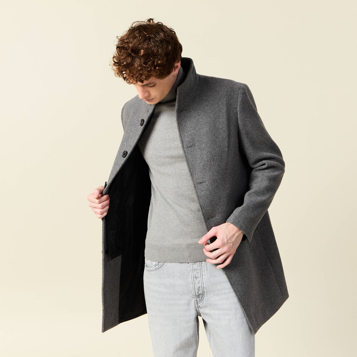 Manteau droit long col montant gris fonc&eacute; homme