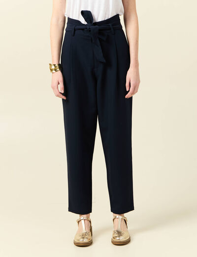 Pantalon carotte ceinturé bleu marine femme
