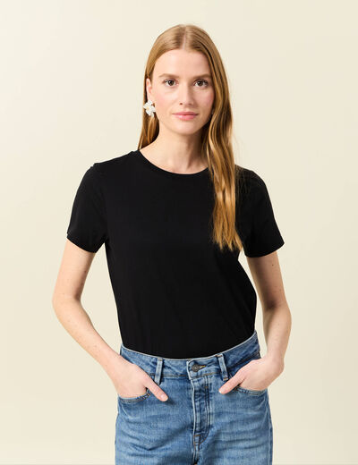 T-shirt cintr&eacute; col rond manches courtes noir femme