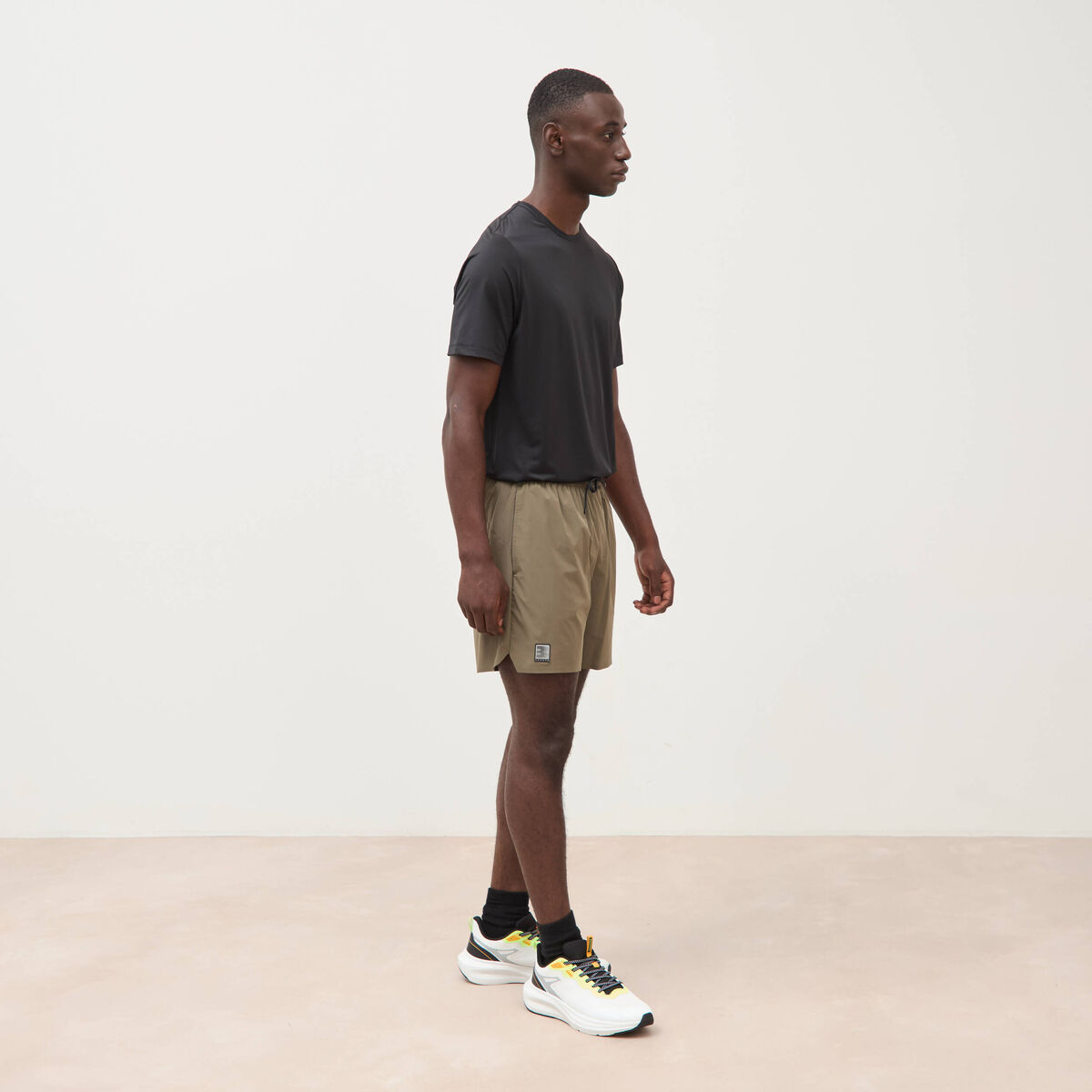 Short doubl&eacute; taupe homme
