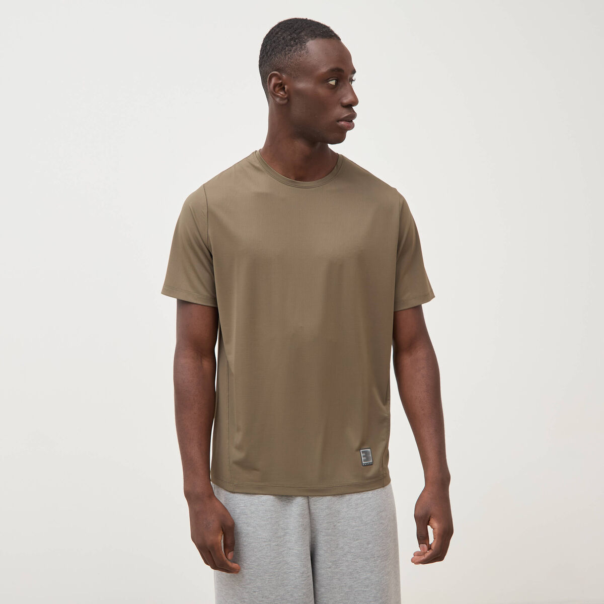 T-shirt col rond manches courtes taupe homme