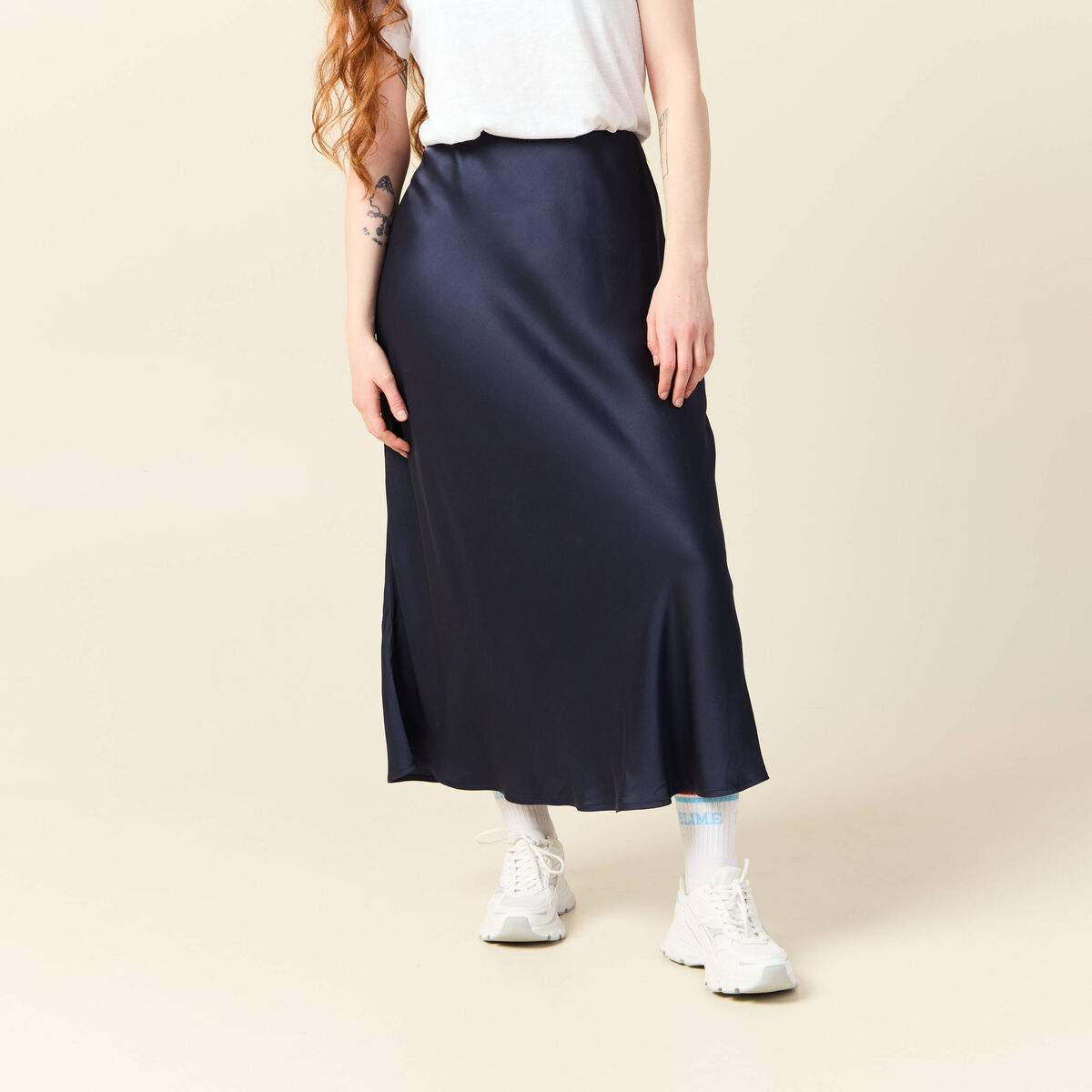 Jupe longue droite satin bleu marine femme