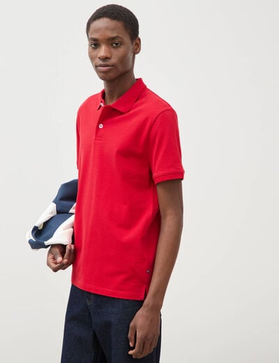 Polo cintr&eacute; en coton manches courtes rouge homme