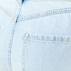 Short droit en jean à pinces denim bleach femme