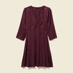 Robe &eacute;vas&eacute;e satin prune femme