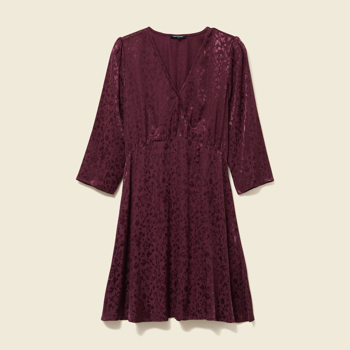 Robe &eacute;vas&eacute;e satin prune femme
