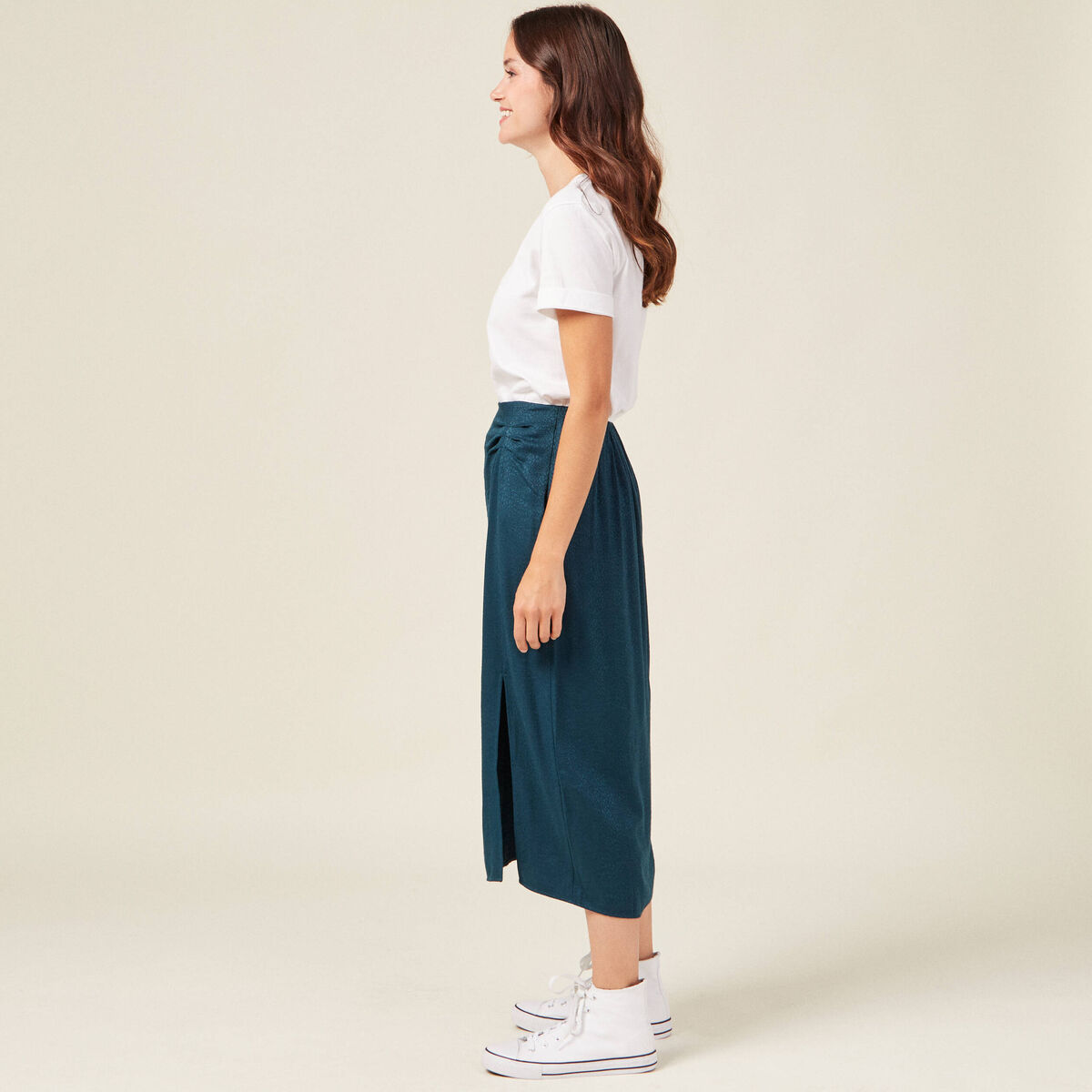Jupe midi droite fendue satin bleu canard femme