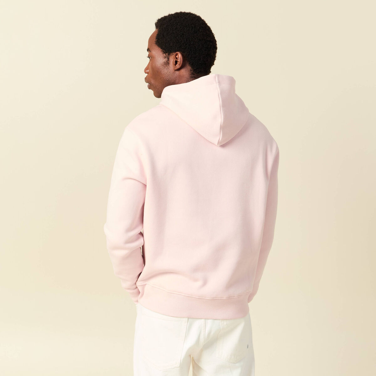 Sweat &agrave; capuche rose poudr&eacute;e homme